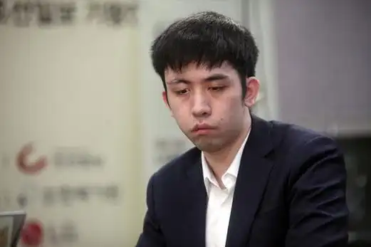 围棋转会市场炸裂：王星昊1.2亿天价加盟“银河战舰”