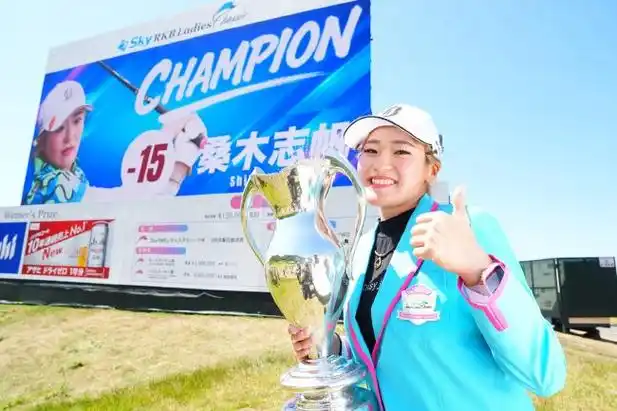 桑木志帆65位跃升引转会波澜 中超多队相中日本新星