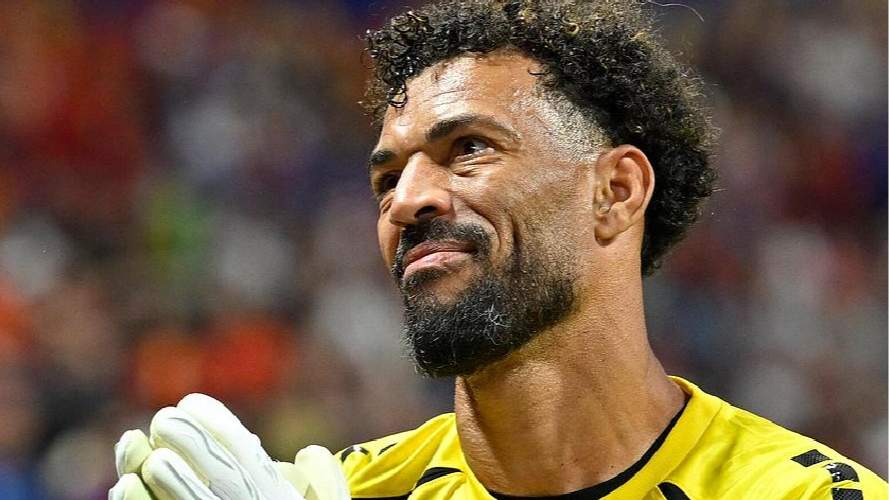 40岁仍是守护神：詹姆斯如何用“超长待机”守稳湖人禁区